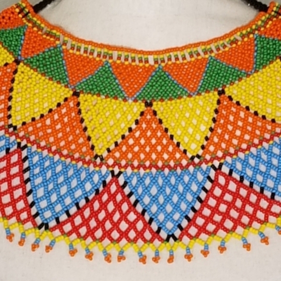 Panamanian Colorful Beaded Collar Necklace - Picture 3 of 4